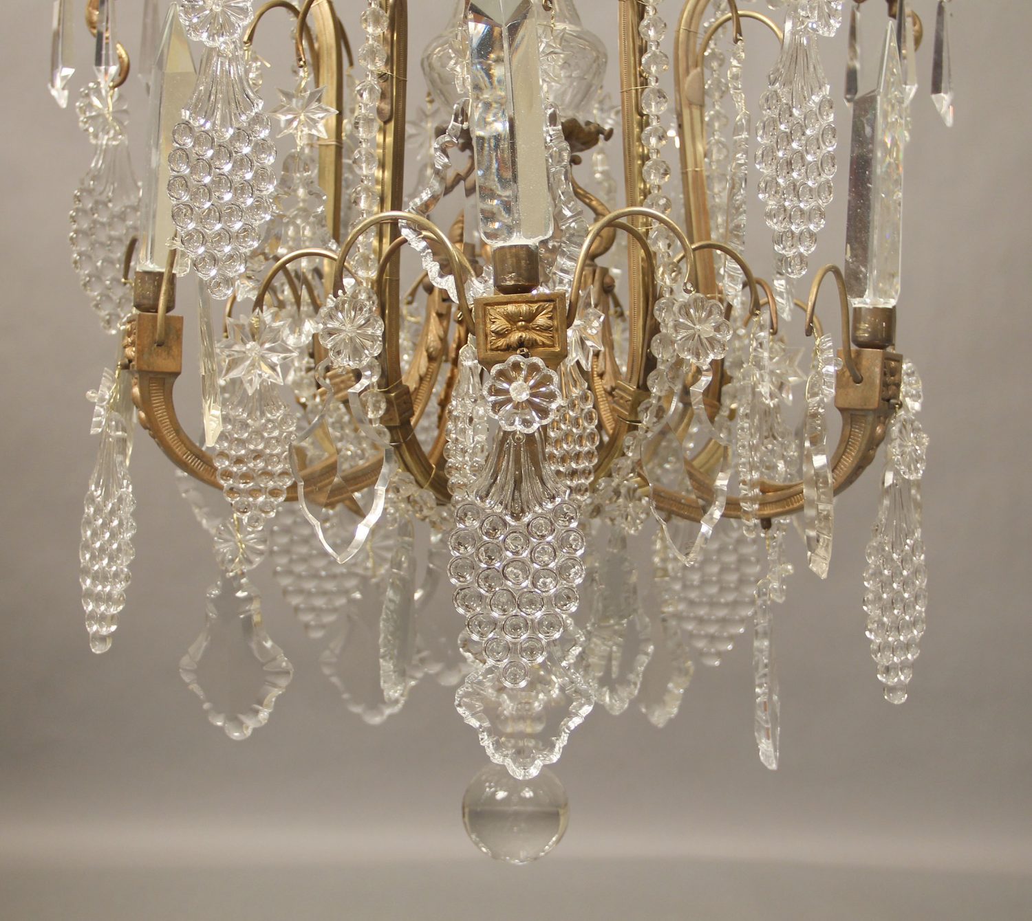 A Late 19th Century Gilt Bronze and Crystal Seven Light Chandelier - Image 4