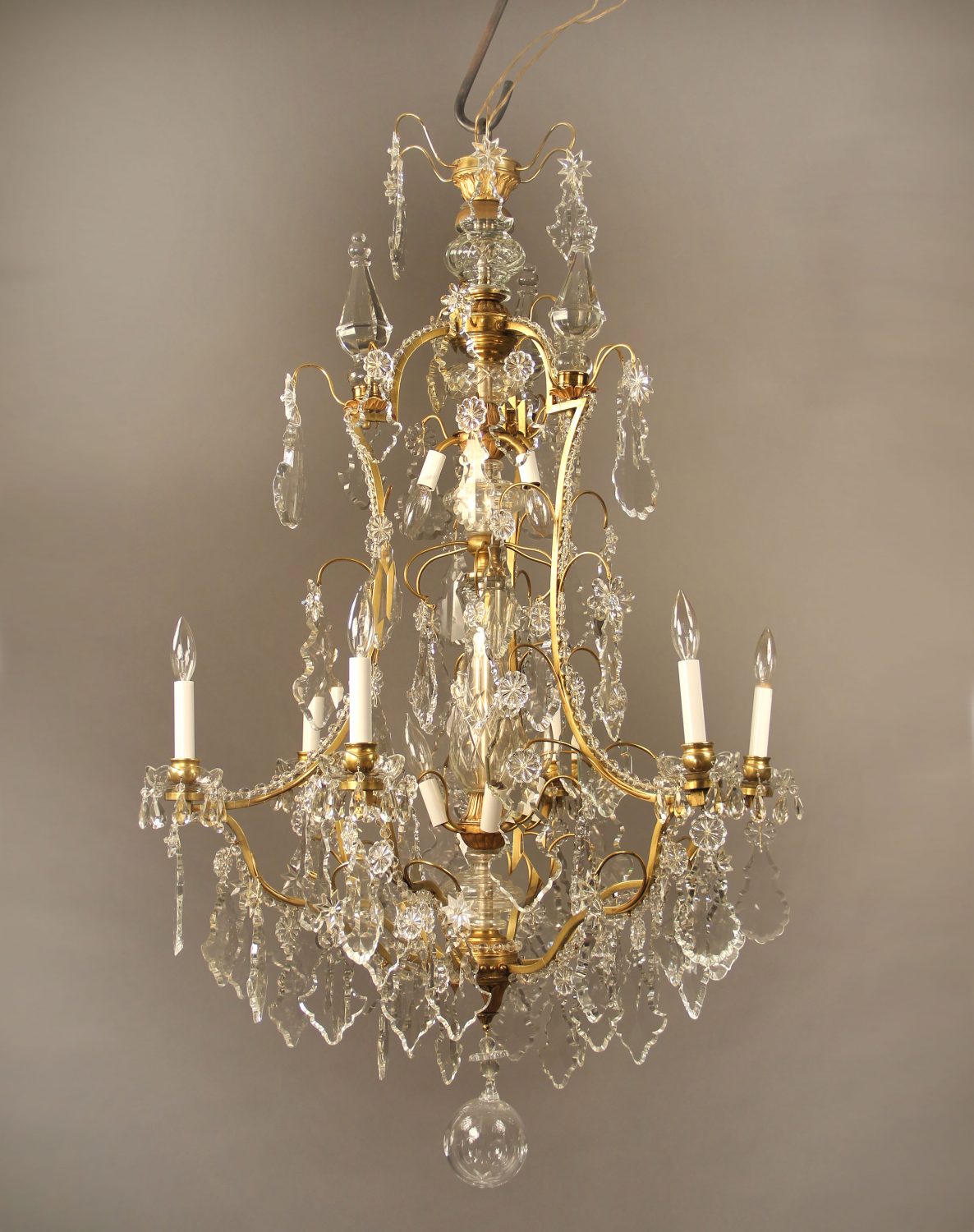 A Fine Late 19th Century Gilt Bronze and Crystal Twelve Light Chandelier