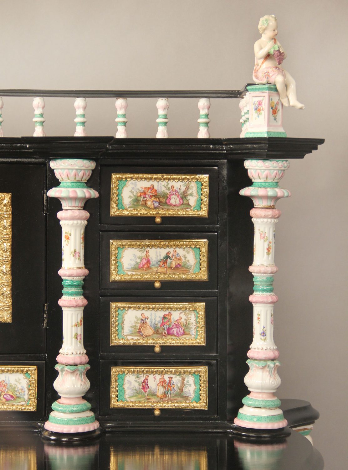 A Lovely Late 19th Century Gilt Bronze Mounted German K.P.M. Porcelain Desk - Image 4