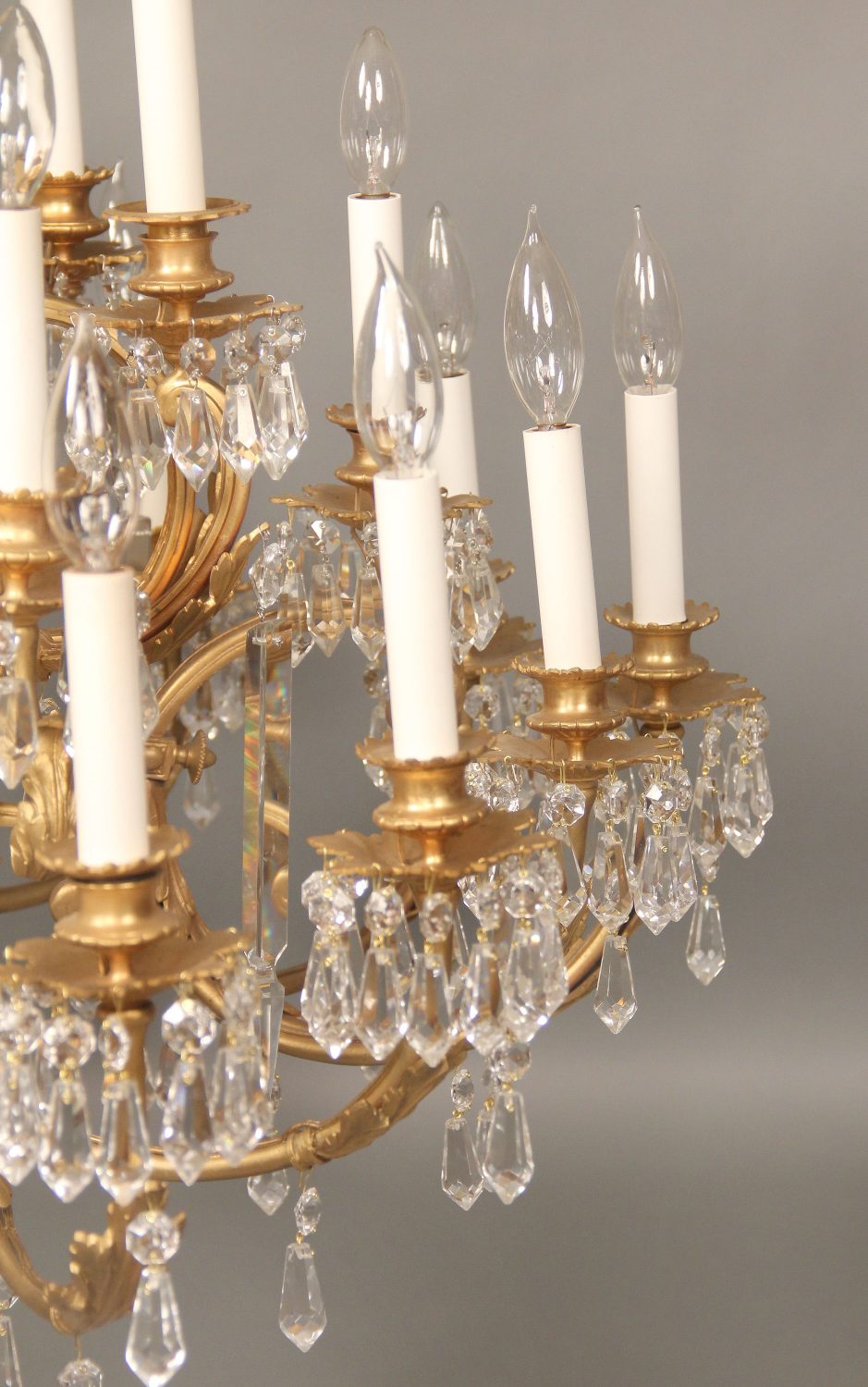 A Fine Early 20th Century Gilt Bronze and Drop Crystal Twenty Five Light Chandelier - Image 4