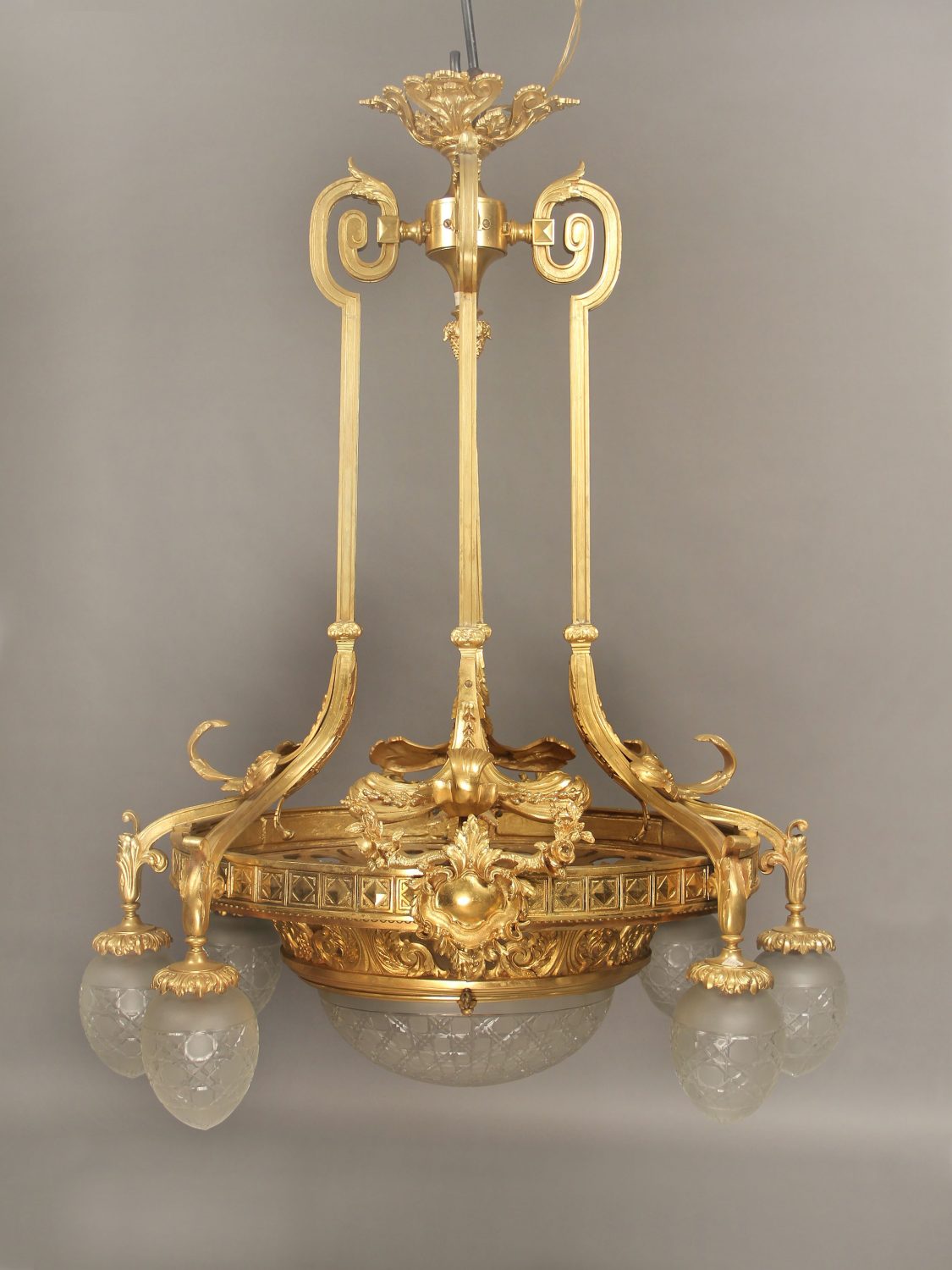 A Wonderful Early 20th Century Gilt Bronze Ten Light Chandelier