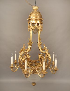 A Fine Late 19th Century Gilt Bronze Thirteen Light Chandelier