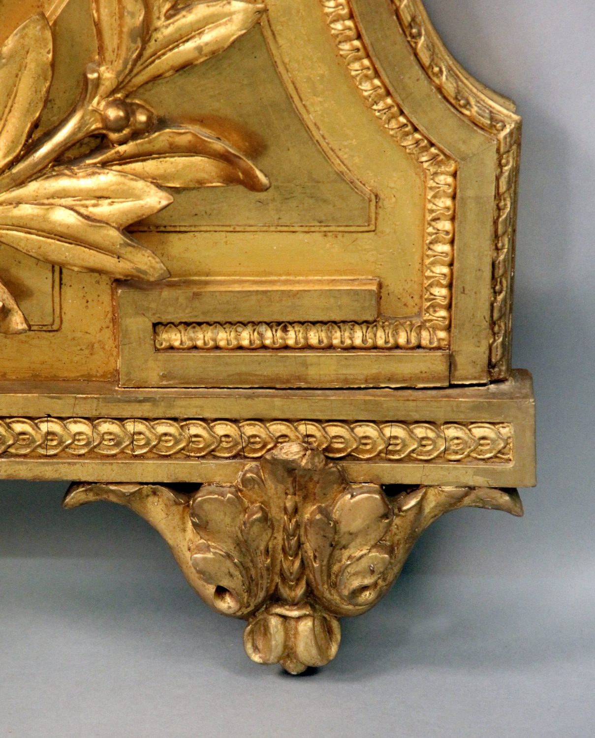 A Very Fine Late 19th Century Napoleon III Hand Carved Giltwood Mirror - Image 5