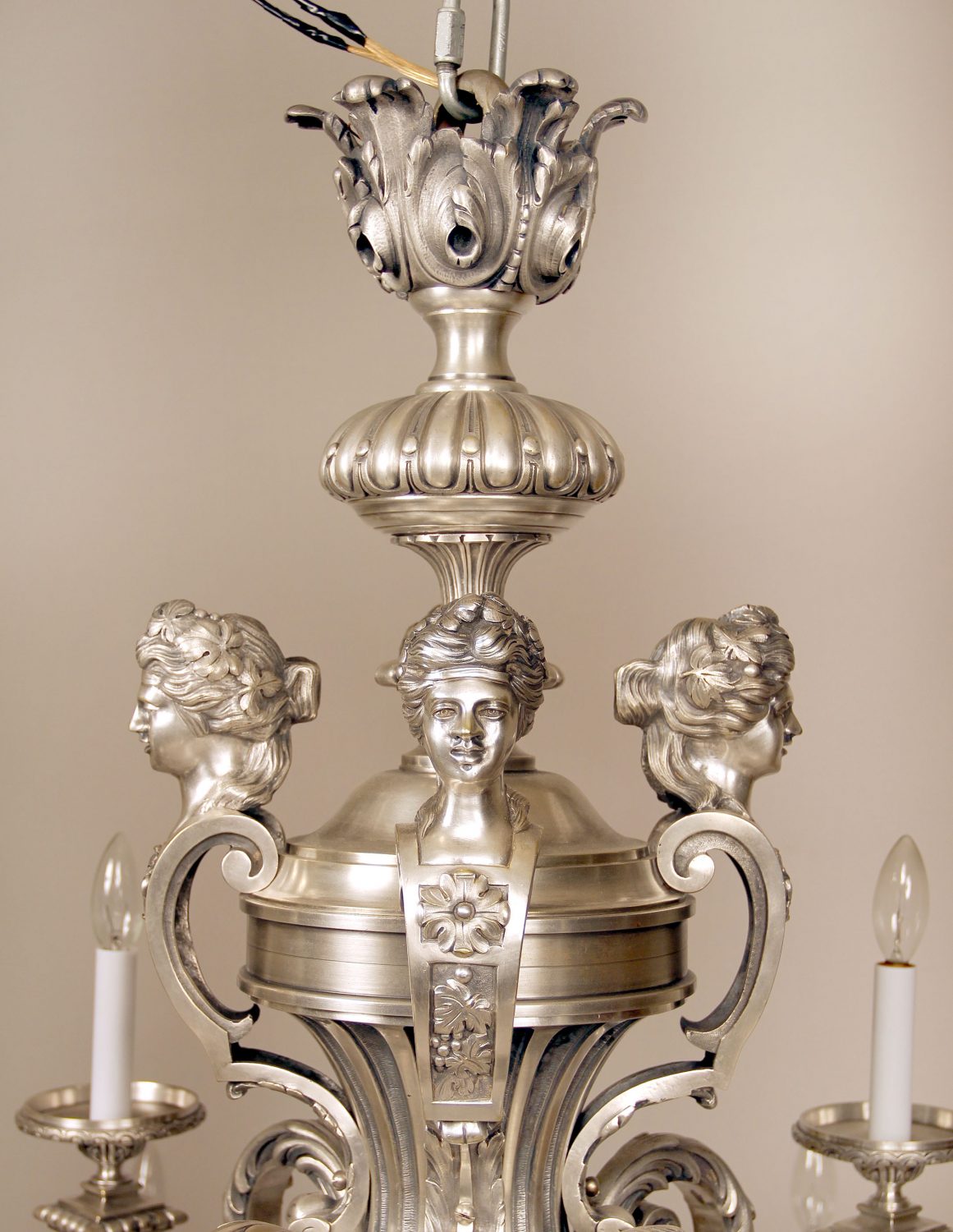 A Fantastic Late 19th Century Silvered Bronze Twelve Light Chandelier - Image 2