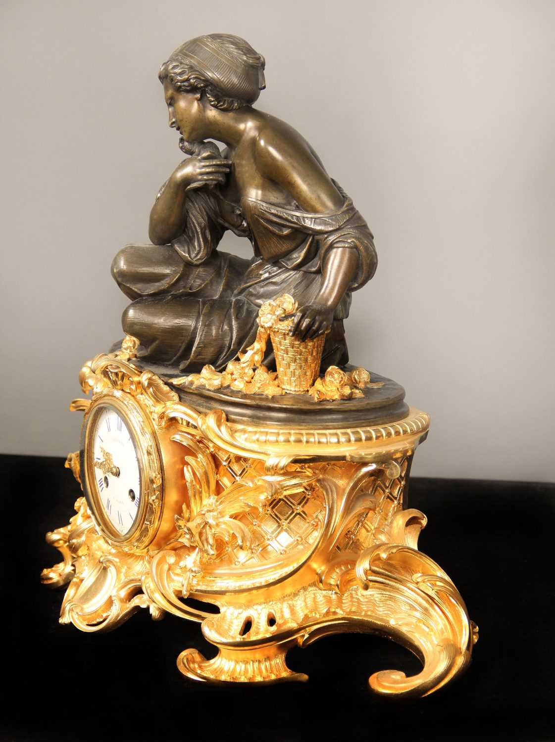 A Fine Mid 19th Century Gilt and Patinated Bronze Three Piece Clock Set By Victor Pierret - Image 3