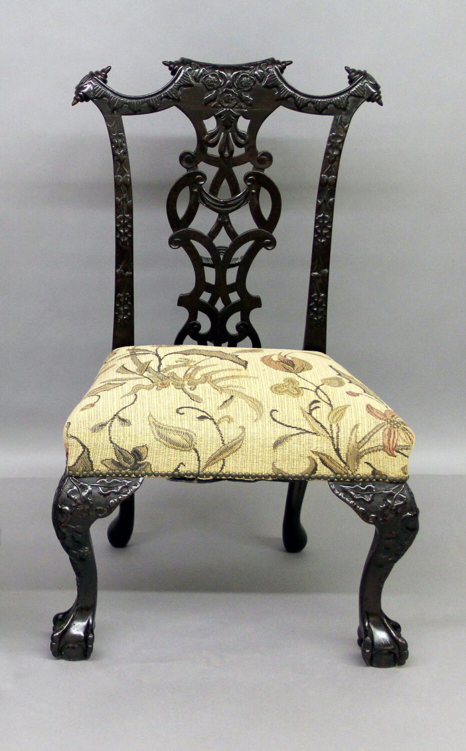 A Fine Set of Ten Late 19th Century Chippendale Style Dining Chairs - Image 4