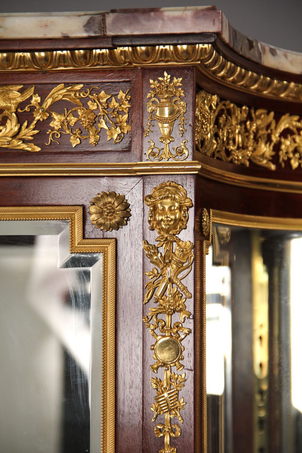 An Exceptional Early 20th Century Louis XVI Style Gilt Bronze Mounted Parquetry Vitrine By François Linke - Image 3