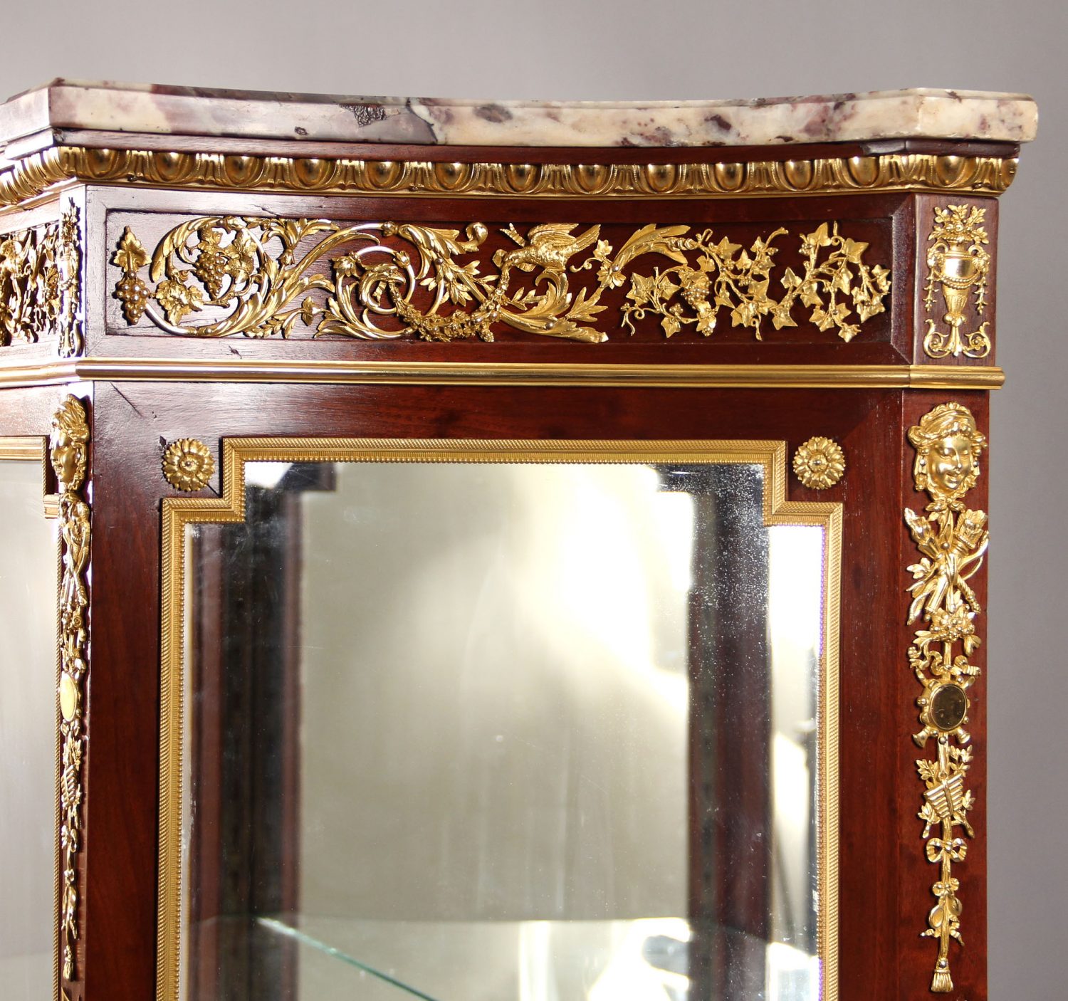 An Exceptional Early 20th Century Louis XVI Style Gilt Bronze Mounted Parquetry Vitrine By François Linke - Image 4