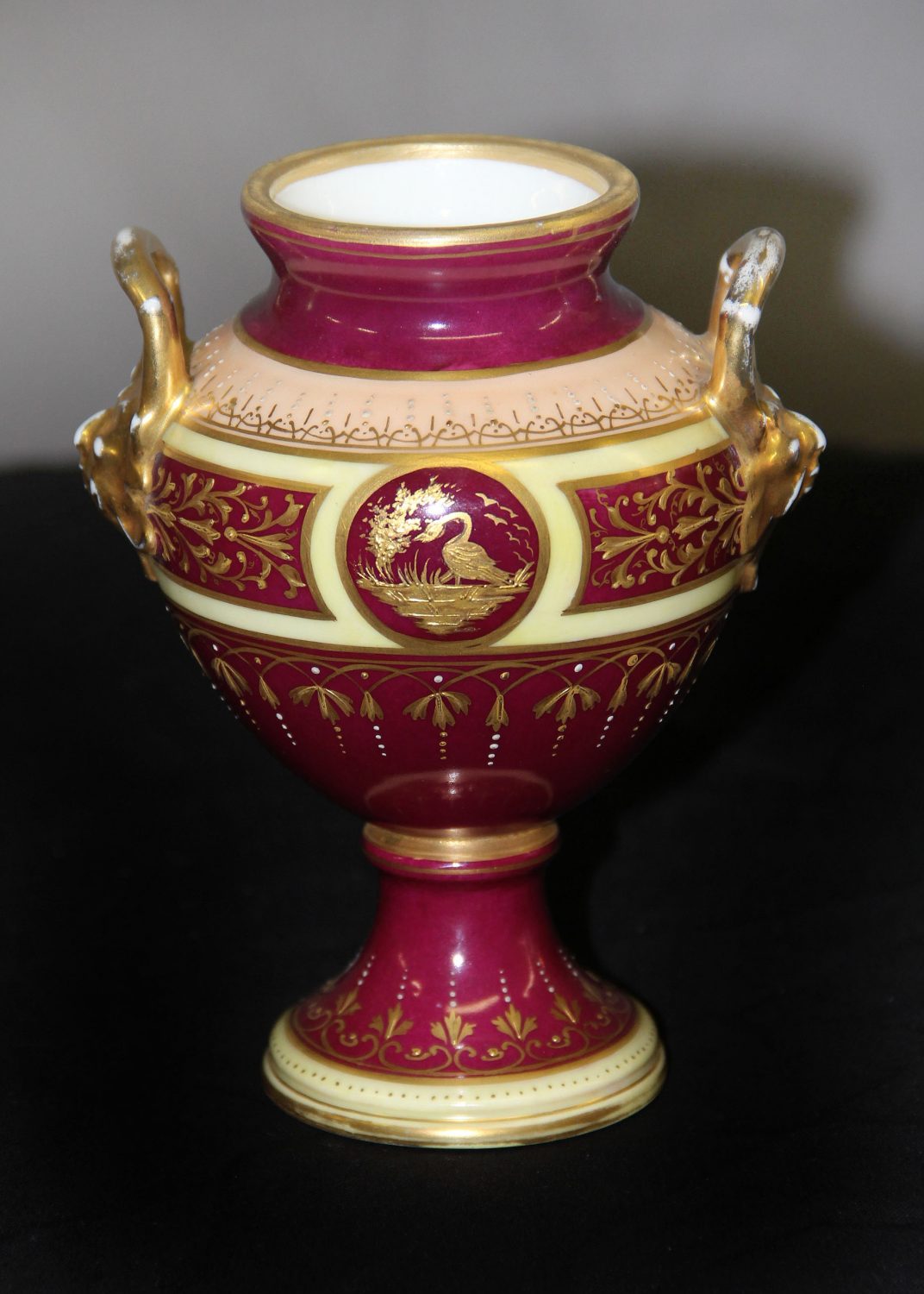 Nice Late 19th Century Sèvres Style Porcelain Vase Entitled "Cupids By Boucher" - Image 2