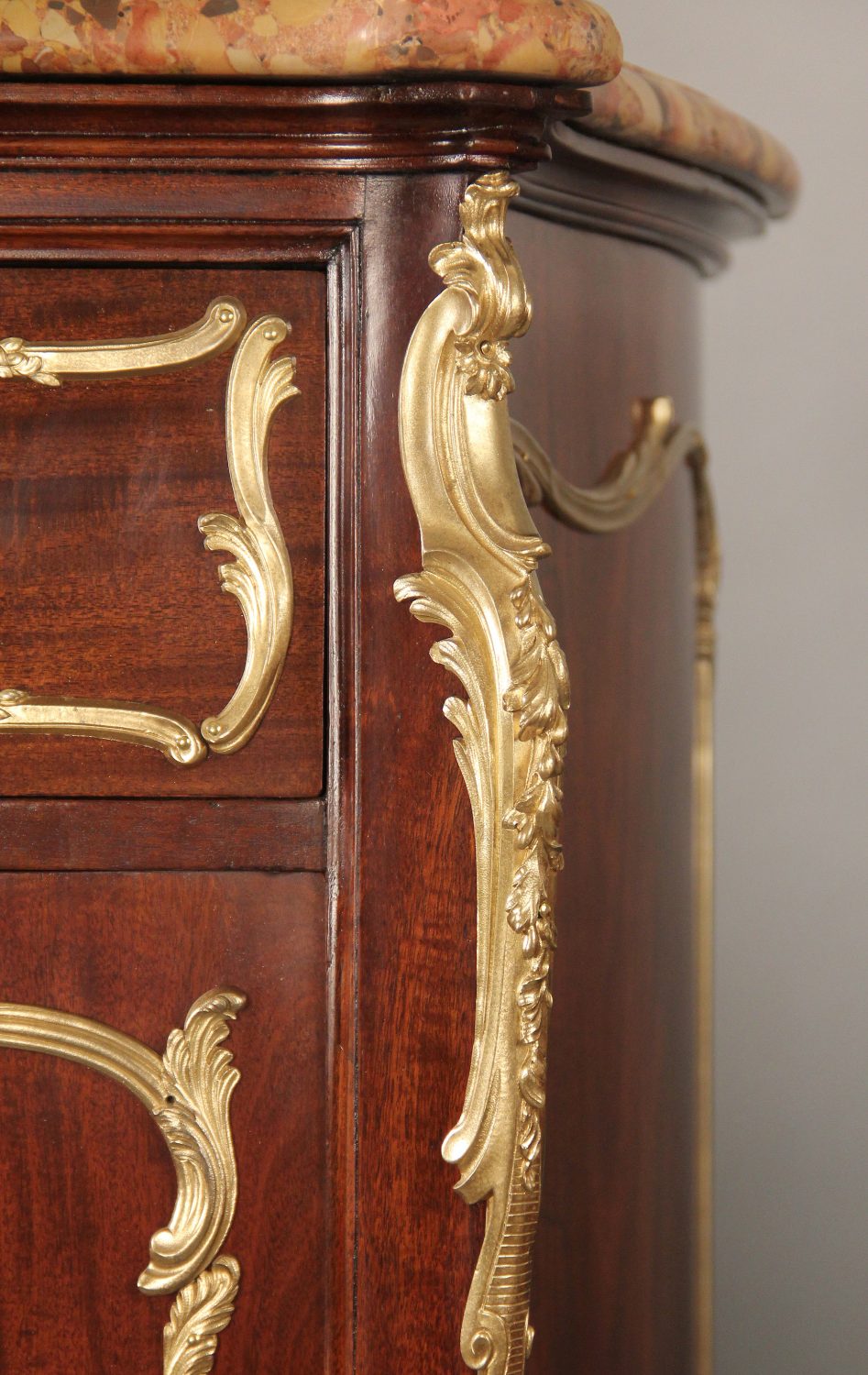 An Early 20th Century Gilt Bronze Mounted Louis XV Style Chest of Drawers By François Linke - Image 2