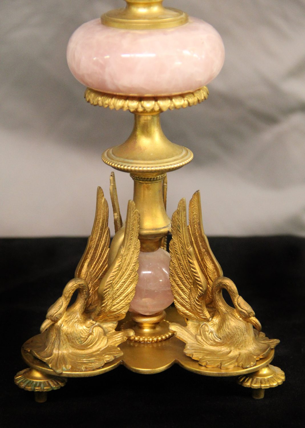A Fine Pair of Early 20th Century Gilt Bronze and Rose Quartz Candelabra - Image 4