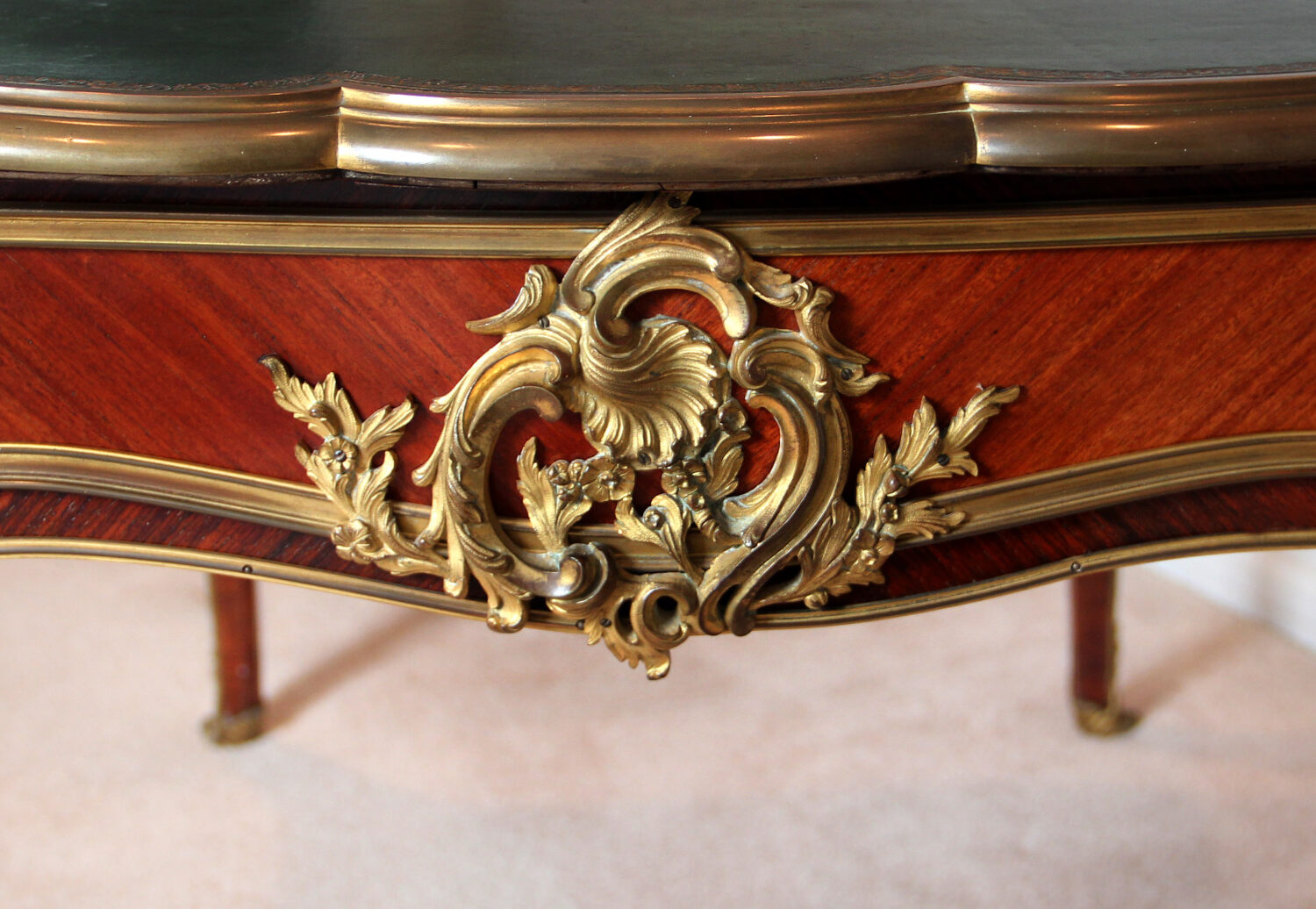 A Nice Late 19th Century Louis XV Style Gilt Bronze Mounted Bureau Plat - Image 4