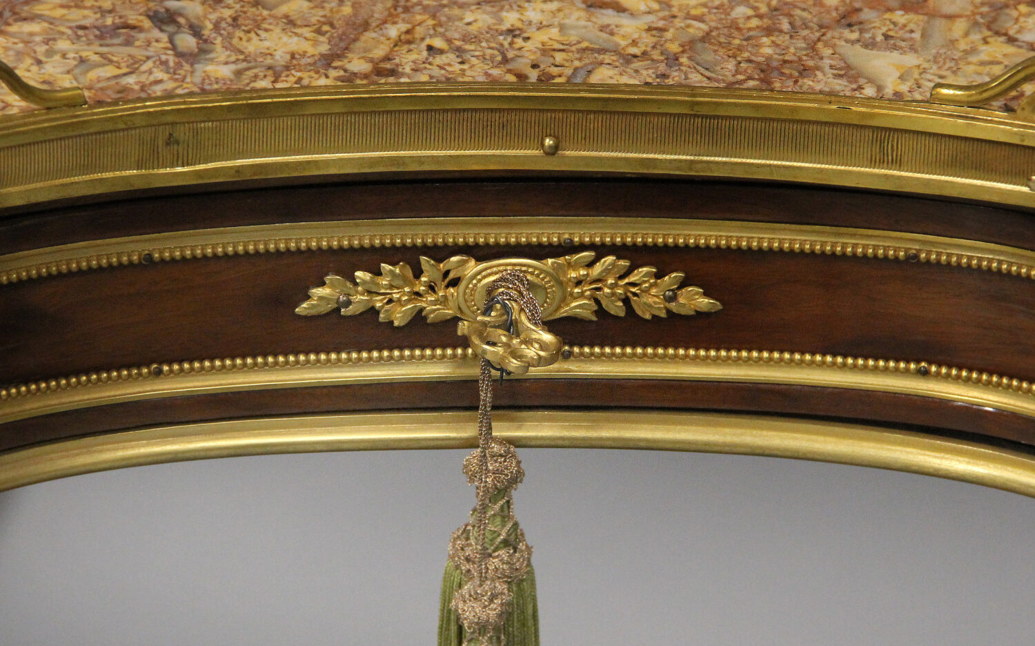 A Lovely Late 19th Century Transitional Style Gilt Bronze Mounted Mahogany kidney-Shaped Occasional Table - Image 3