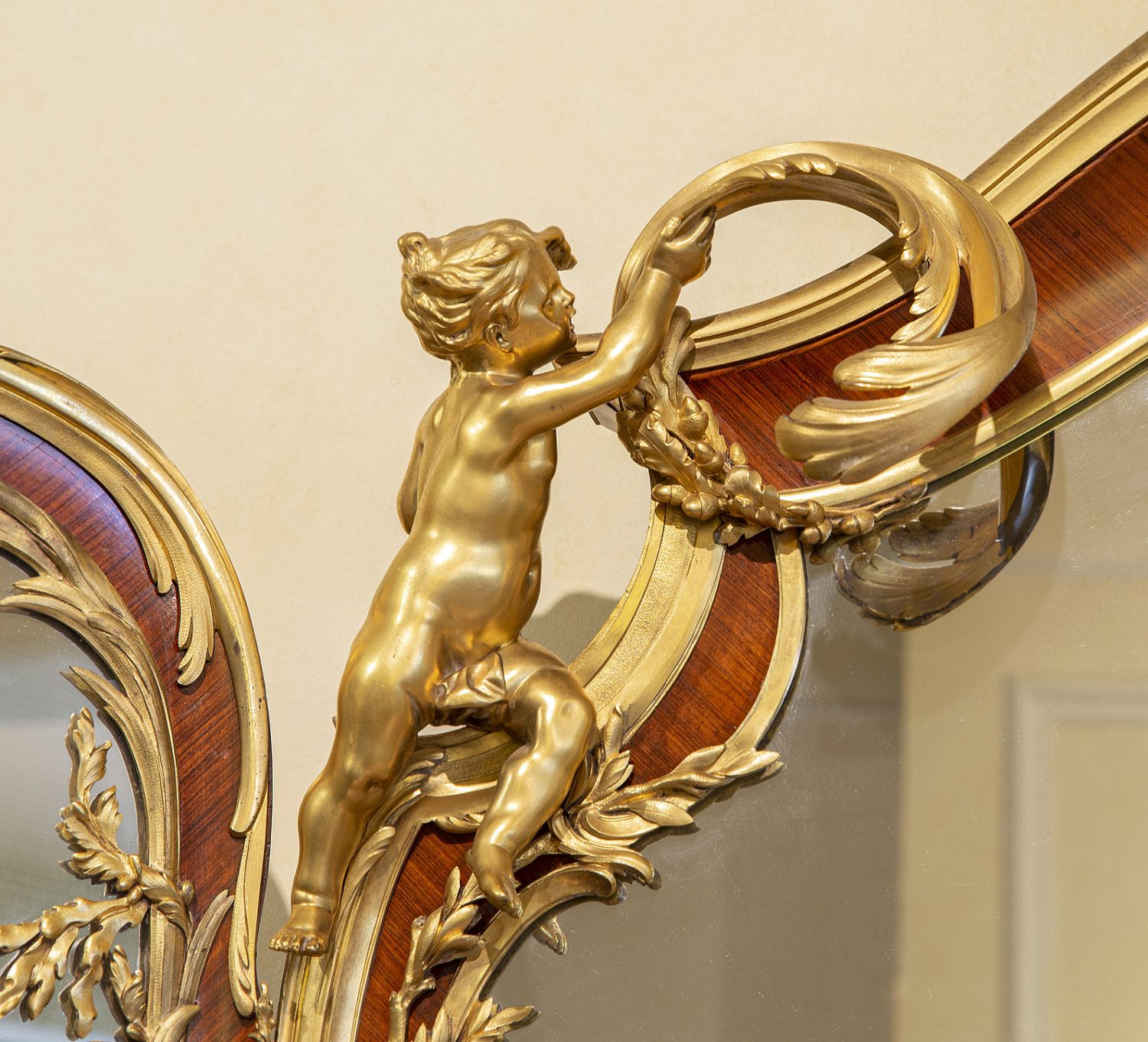 A Palatial and Rare Early 20th Century Belle Epoque Gilt Bronze, Kingwood, Bois Satiné and Fruitwood Marquetry Dressing Table By François Linke - Image 3