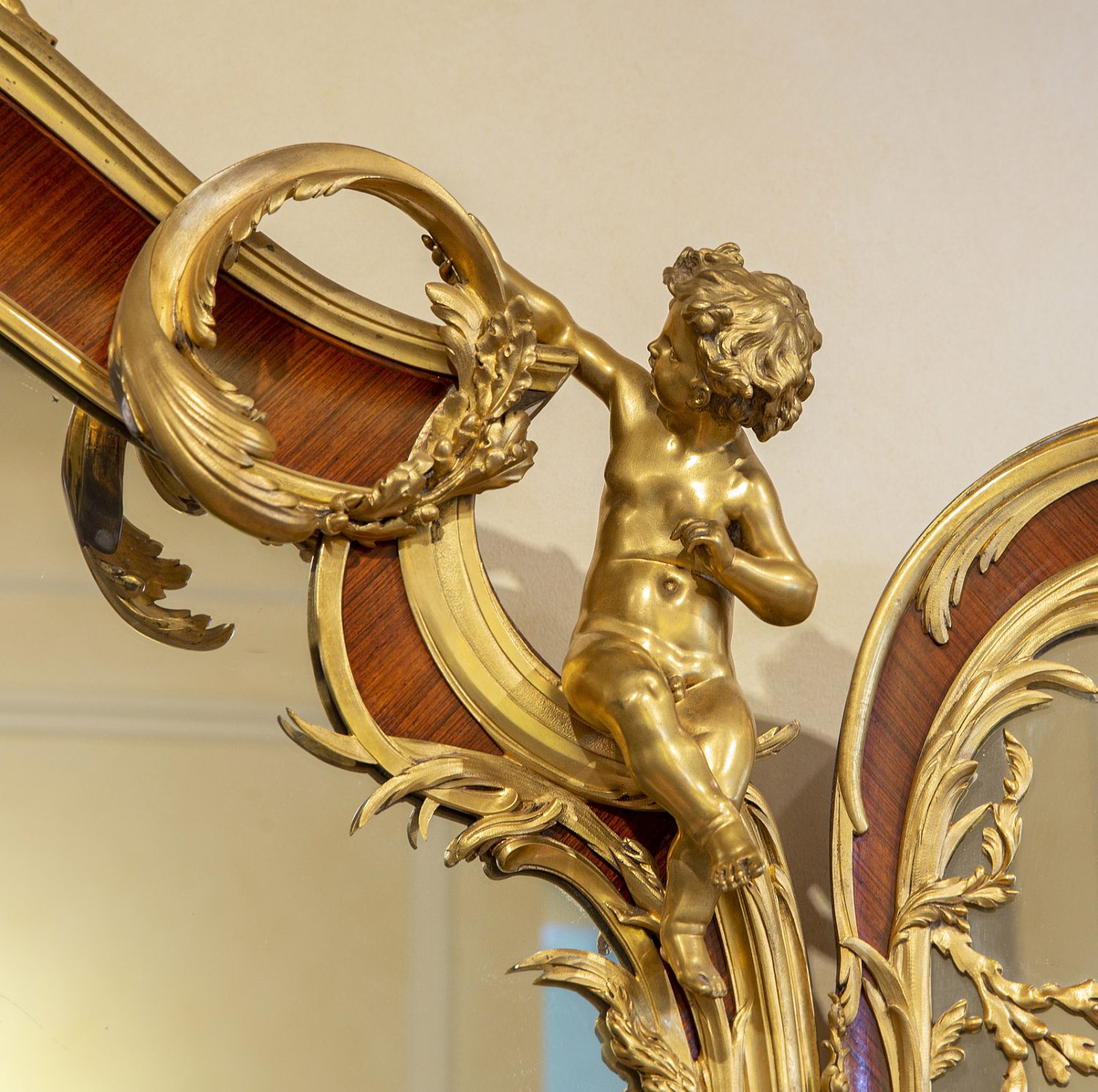 A Palatial and Rare Early 20th Century Belle Epoque Gilt Bronze, Kingwood, Bois Satiné and Fruitwood Marquetry Dressing Table By François Linke - Image 4