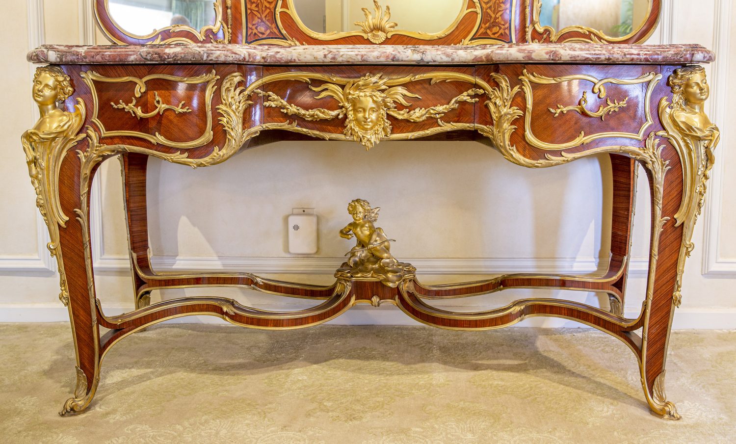 A Palatial and Rare Early 20th Century Belle Epoque Gilt Bronze, Kingwood, Bois Satiné and Fruitwood Marquetry Dressing Table By François Linke - Image 6