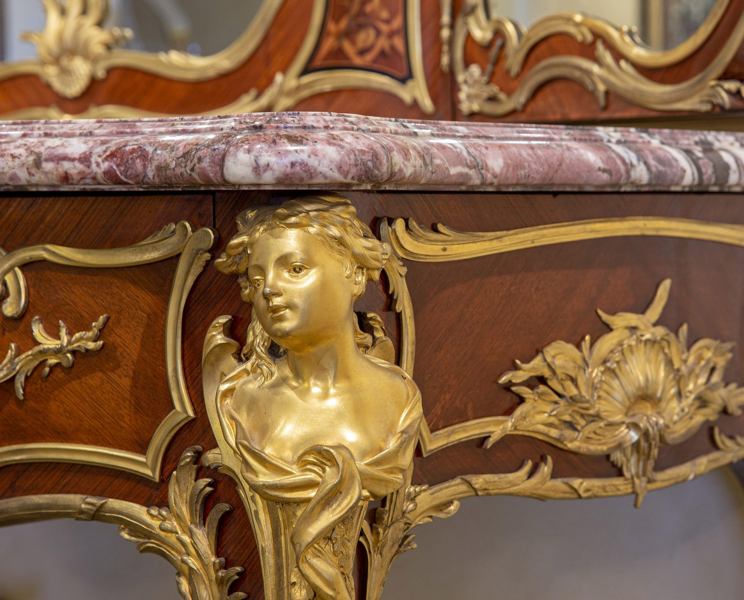 A Palatial and Rare Early 20th Century Belle Epoque Gilt Bronze, Kingwood, Bois Satiné and Fruitwood Marquetry Dressing Table By François Linke - Image 9